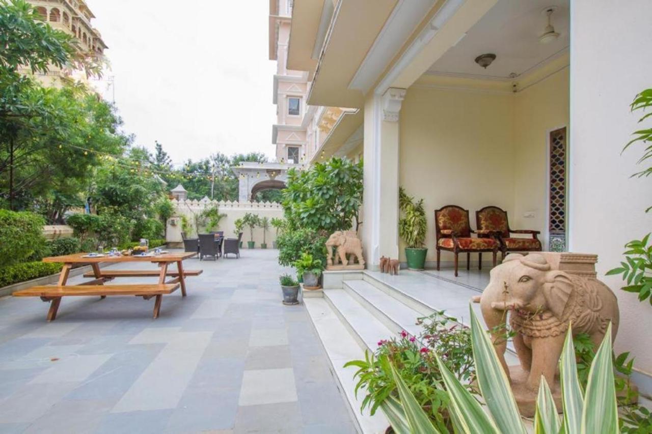 Akshay Niwas Boutique Luxury Hotel Udaipur Exterior foto