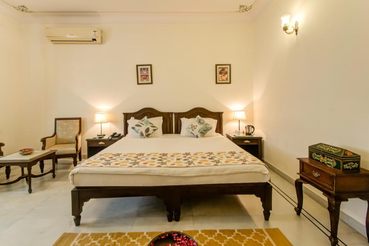 Akshay Niwas Boutique Luxury Hotel Udaipur Exterior foto