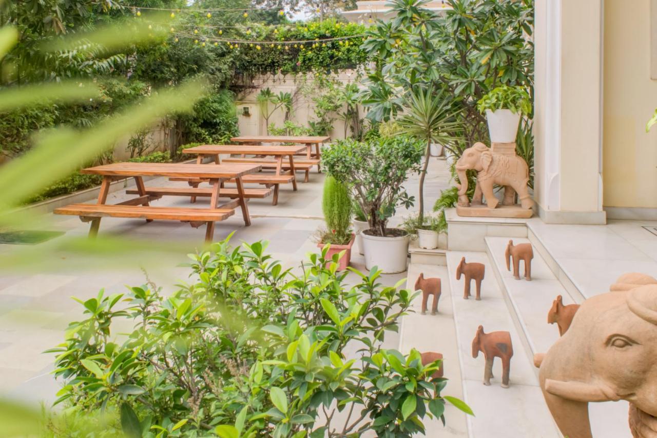 Akshay Niwas Boutique Luxury Hotel Udaipur Exterior foto