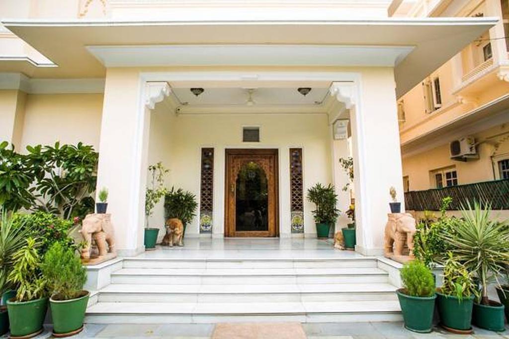 Akshay Niwas Boutique Luxury Hotel Udaipur Exterior foto